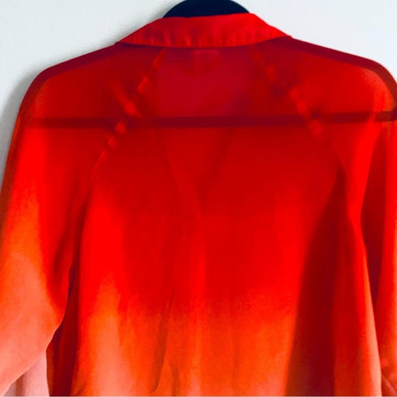 Daytrip Women's Red and Orange Ombre Long Sleeve Shirt Button Up Top Size Medium - Picture 9 of 9